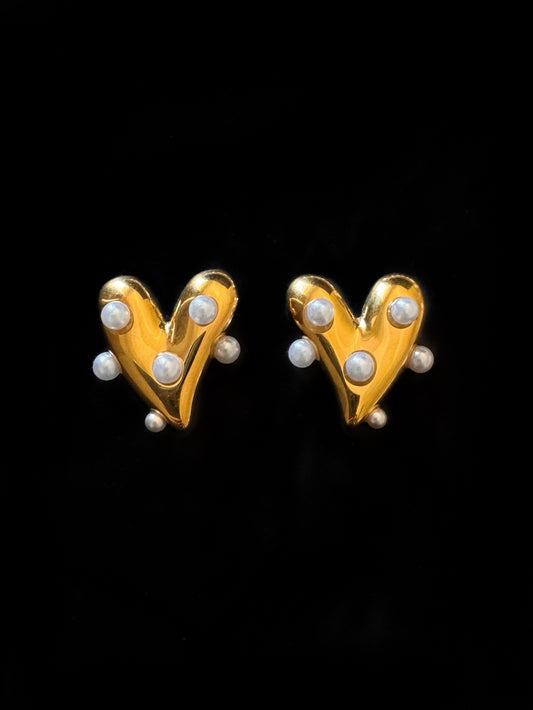 Perla Heart Earrings